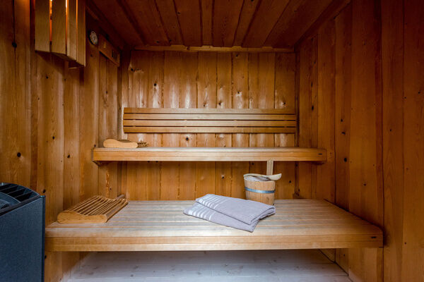 Sauna im 4-Sterne S Wellnesshotel Hüttenhof Bayern
